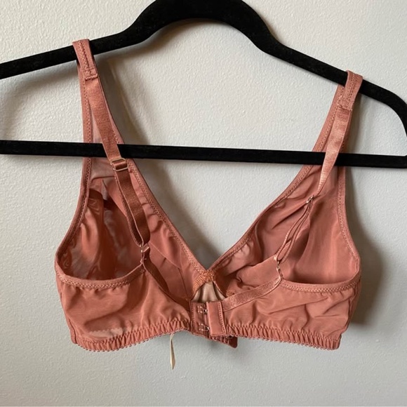 Fortnight Luna Plunge Bra size 32DD - Picture 2 of 6